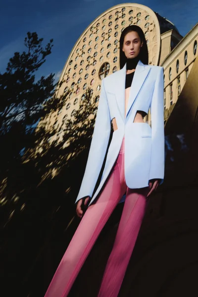 Look 24